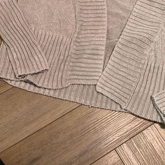 White + Warren Linen Cardigan - Picture 3 of 7